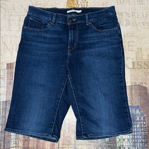 Levi’s Bermuda Shorts